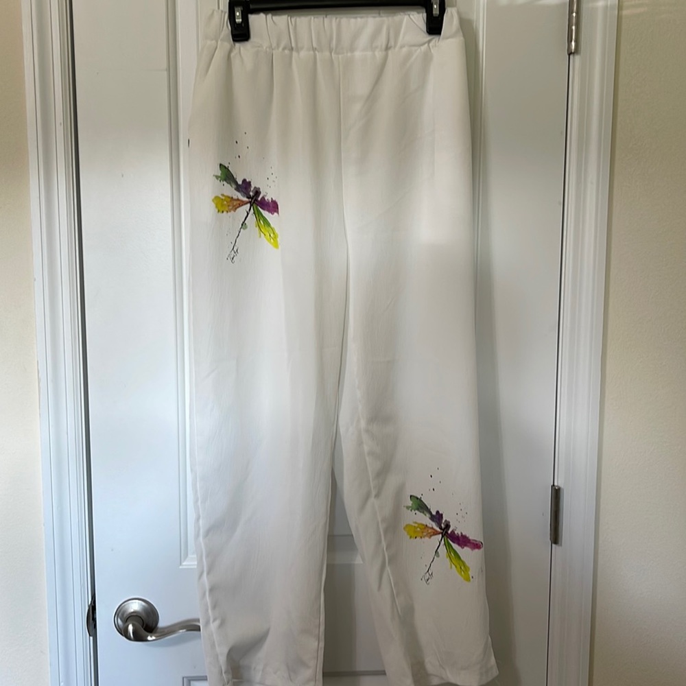 White Dragonfly Print Elastic Waist Pants. Size X-Large.